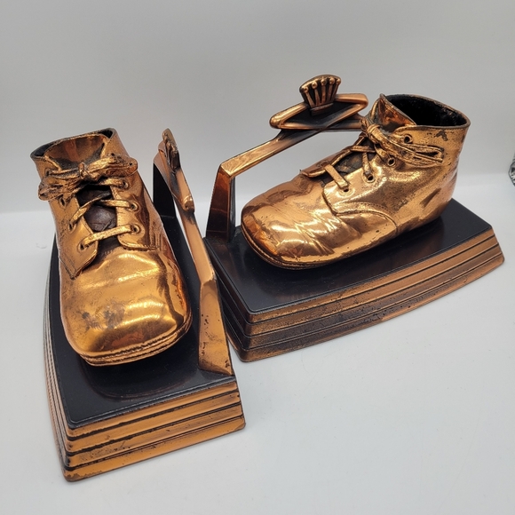 VTG Pair Brass Bronze Color Baby Shoe Slipper Bookends Book End Sculpture Prop - Picture 1 of 12